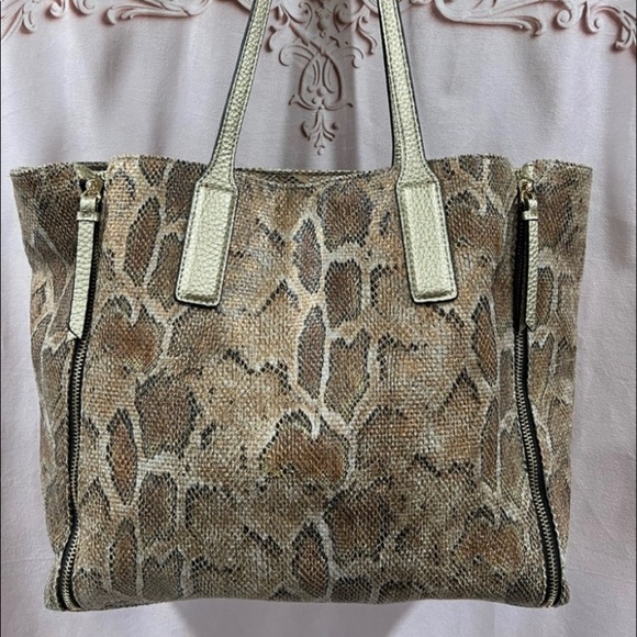 Neiman Marcus gold snake print tote bag - Picture 6 of 9